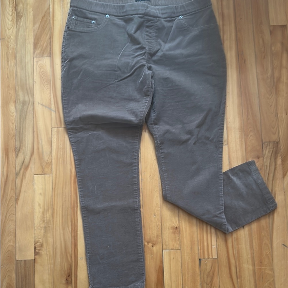 Kenneth Cole Reaction beige corduroy pants
